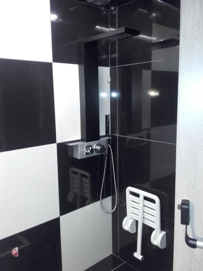 Pietra Mare Suites Patras Buitenkant foto